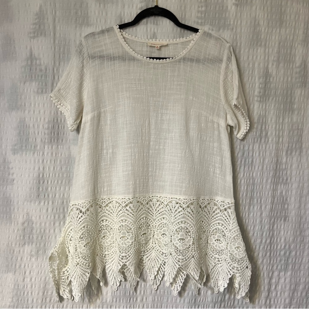 Solitaire Cream Top with Crochet Detailing LagenLook Women’s Size Medium